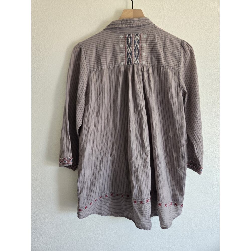 Johnny Was 3J Workshop Button Top Floral Embroidered Sz Medium Gray Boho Western - Picture 2 of 11